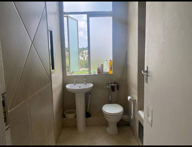 2 BEDROOM APARTMENT FOR SALE IN BEDFORD GARDENS